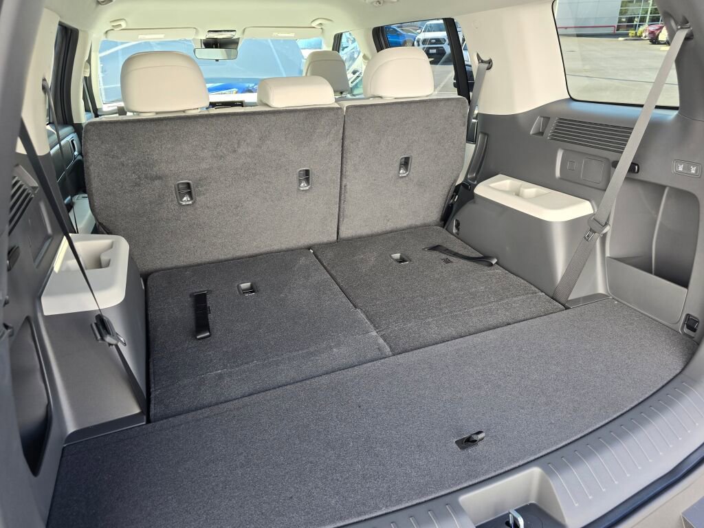 New 2026 Hyundai Santa Fe SE image 17