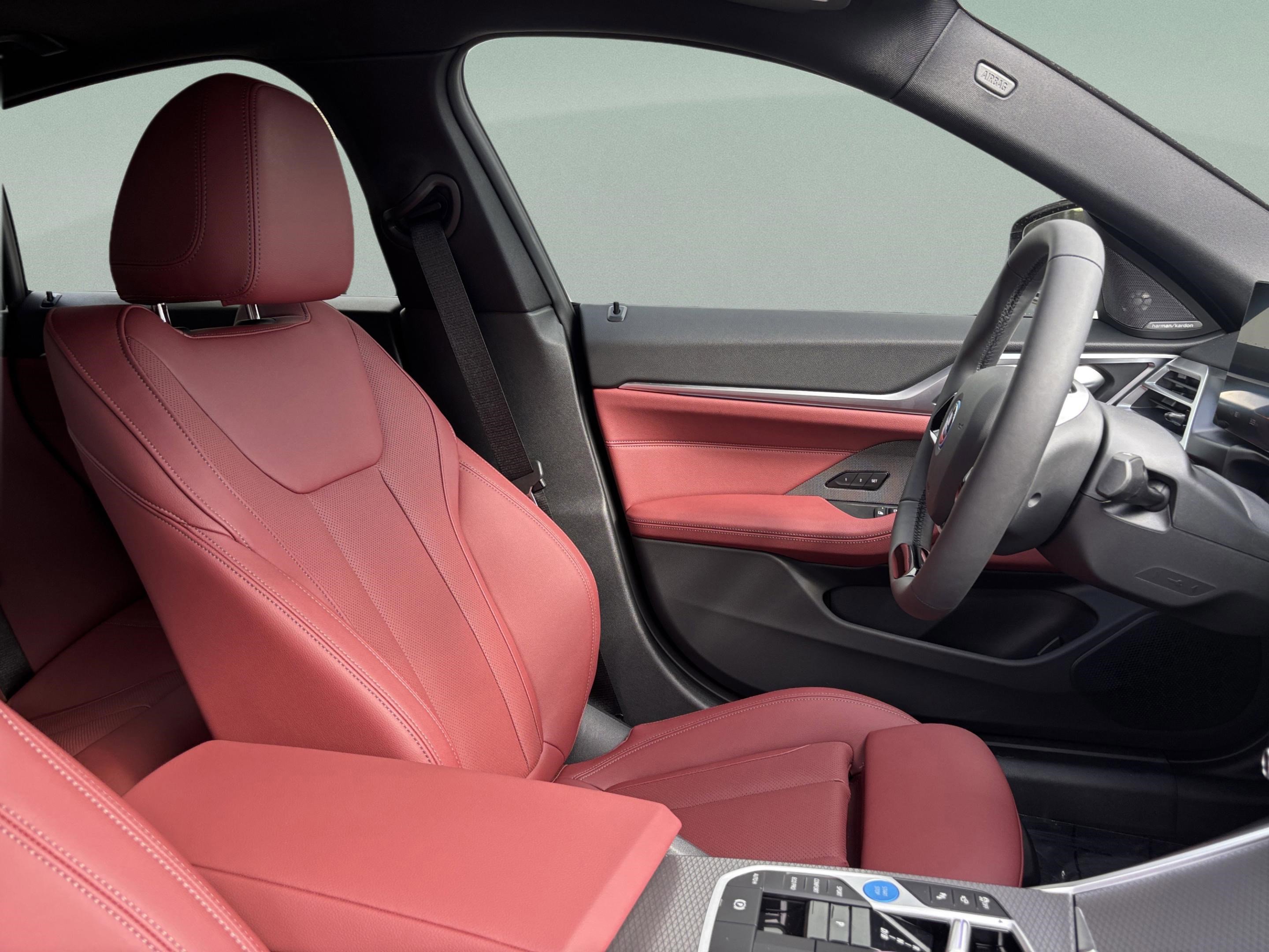 Used 2026 BMW i4 eDrive40 w/ Premium Package image 23