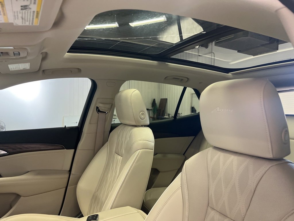 Certified 2023 Buick Envision Avenir image 12