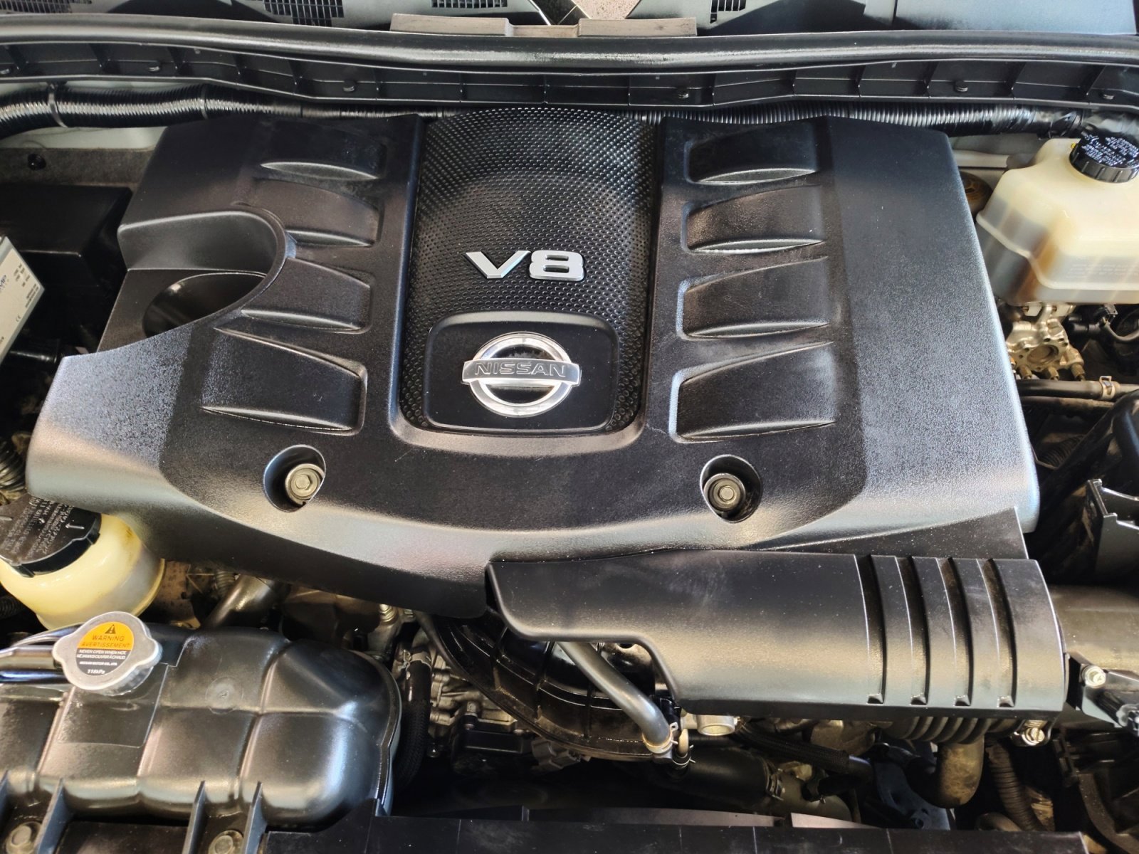 Used 2018 Nissan Armada SL w/ Premium Package image 32