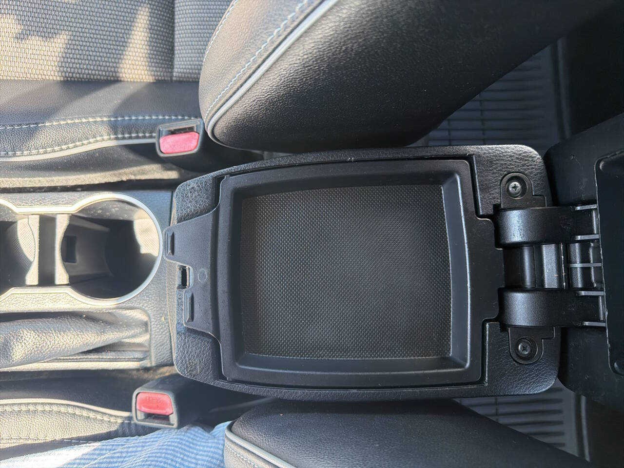 Used 2015 Toyota Corolla S FWD image 26