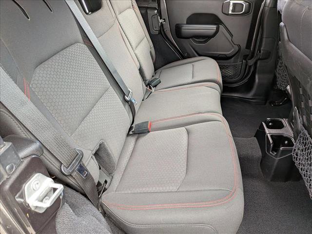Used 2019 Jeep Wrangler Unlimited Rubicon image 19