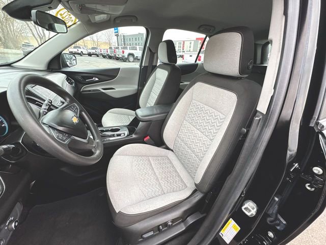 Used 2022 Chevrolet Equinox LS image 18