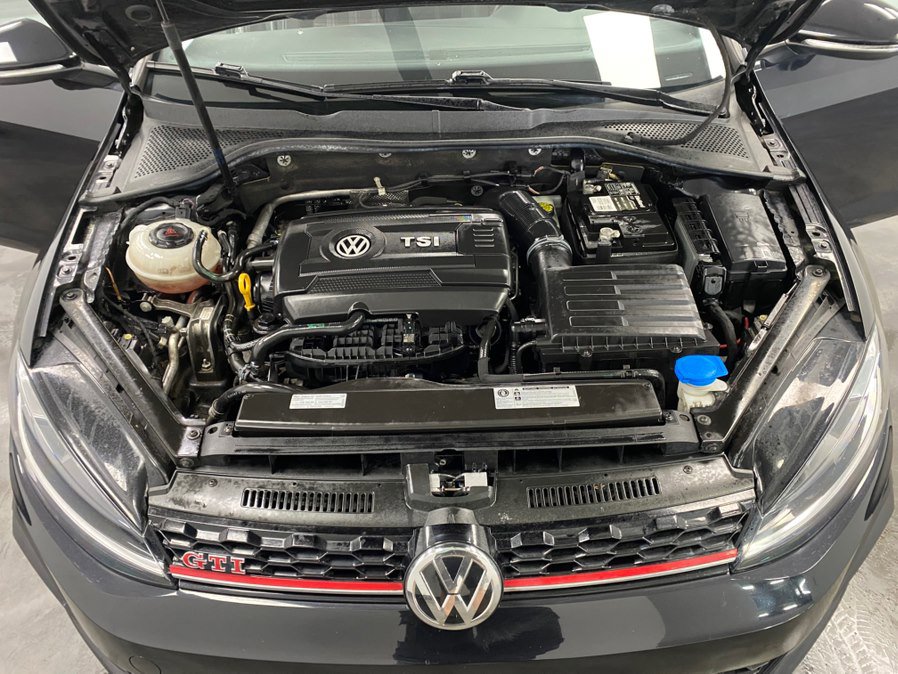 Used 2020 Volkswagen GTI S image 44