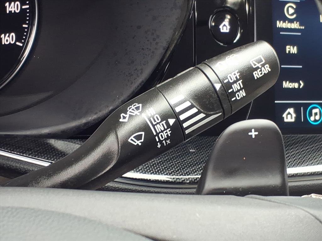 Used 2021 Buick Envision Essence w/ Technology Package I image 19