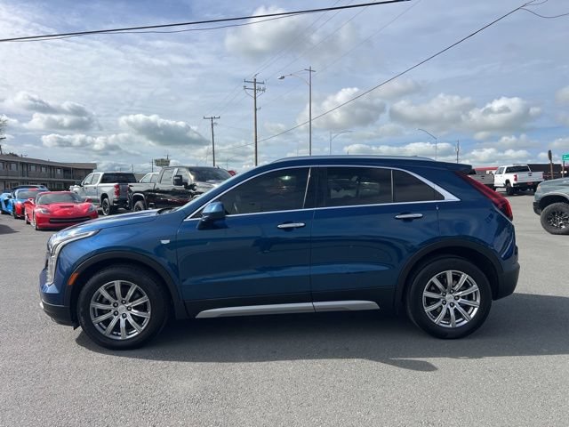 Used 2019 Cadillac XT4 Premium Luxury w/ Cold Weather Package FWD image 11