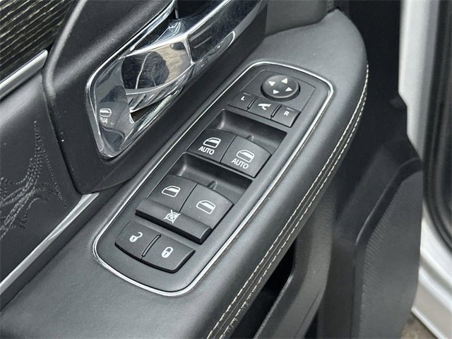 Used 2016 RAM 1500 Limited image 23