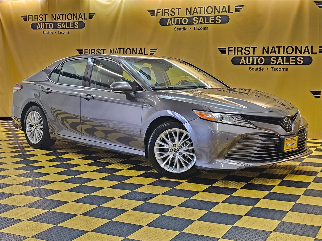 Used 2018 Toyota Camry XLE