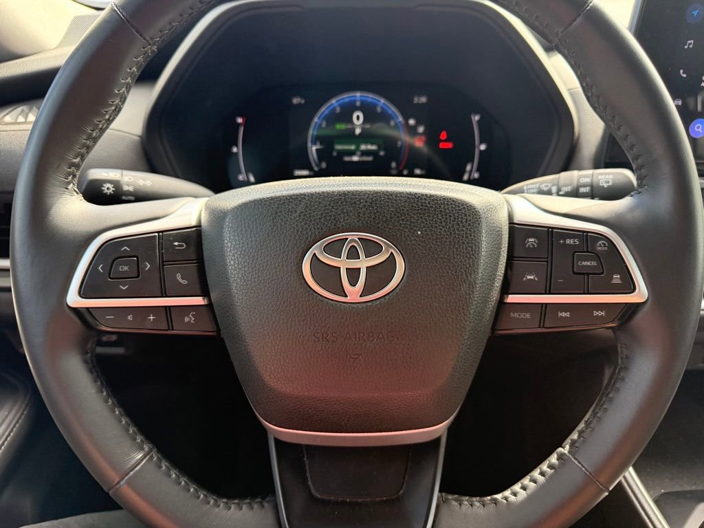 Used 2024 Toyota Grand Highlander XLE image 29