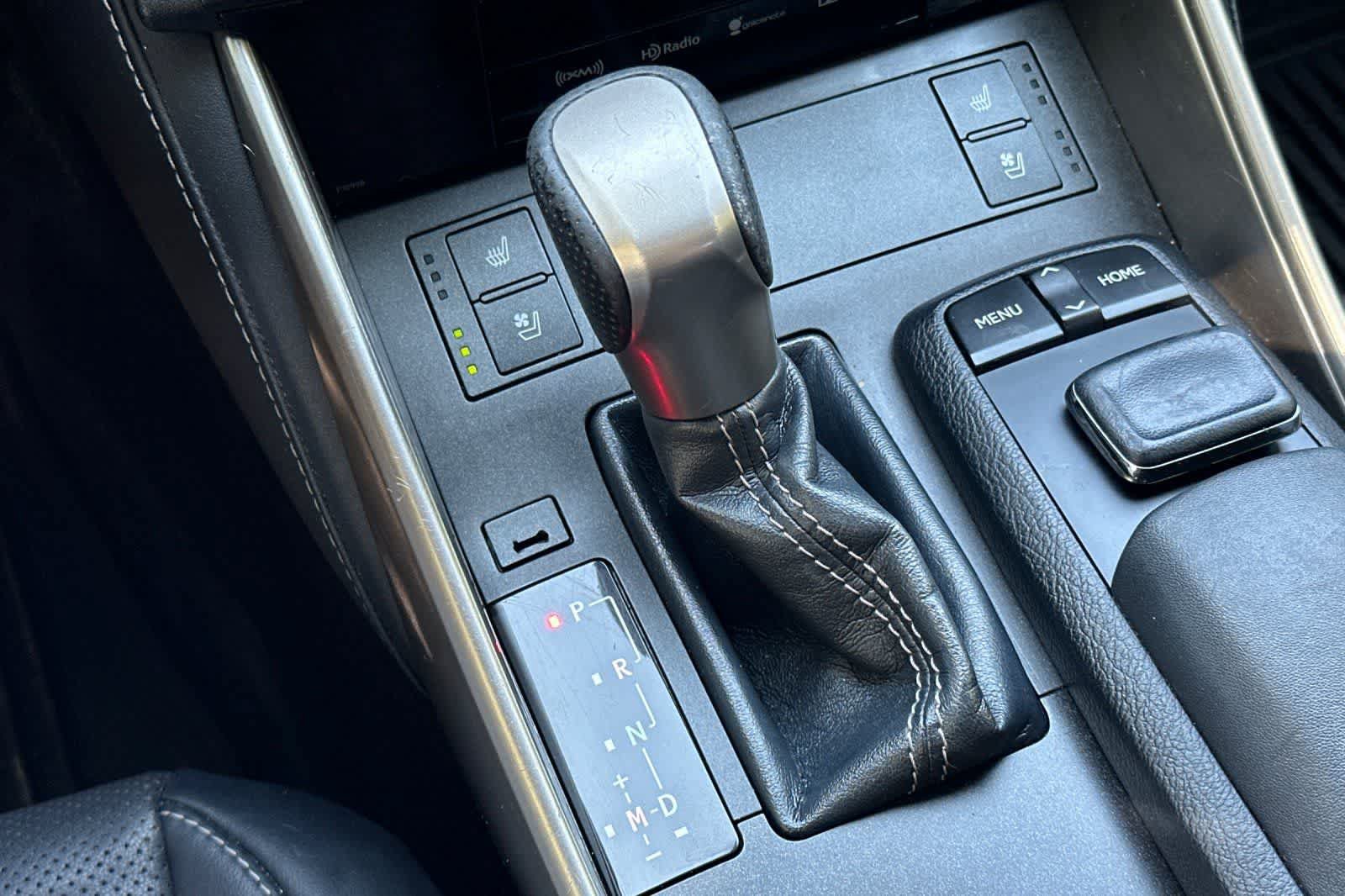 Used 2015 Lexus IS 350 w/ F-Sport Package RWD image 27