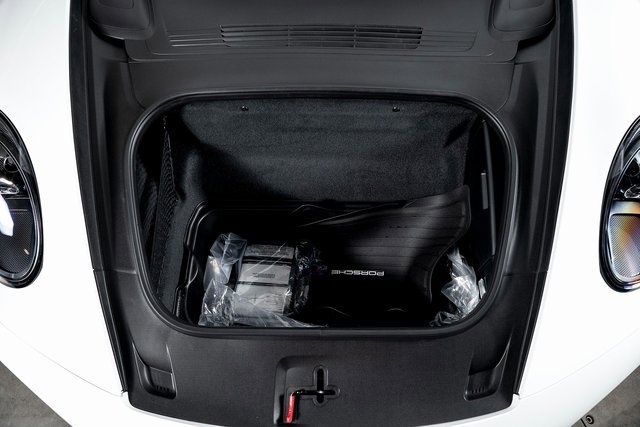 Used 2024 Porsche 911 Targa 4 GTS image 9