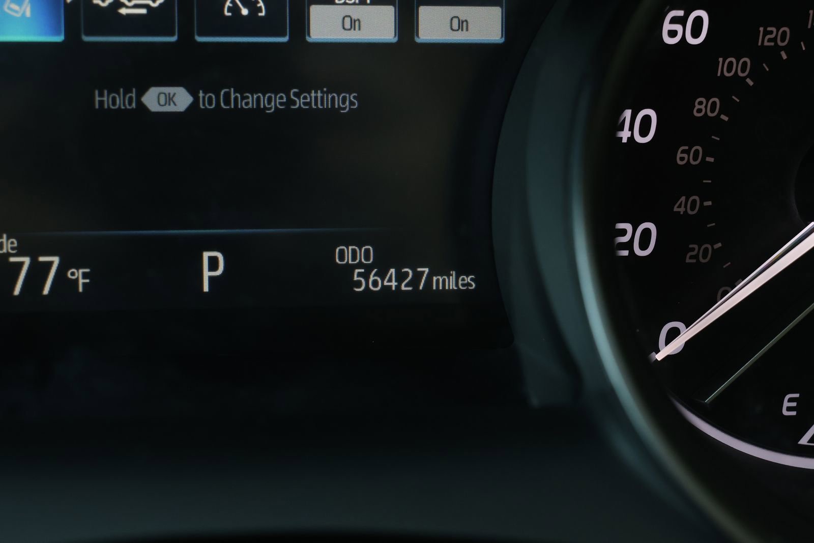Used 2024 Toyota Camry SE w/ Cold Weather Package AWD/4WD image 4