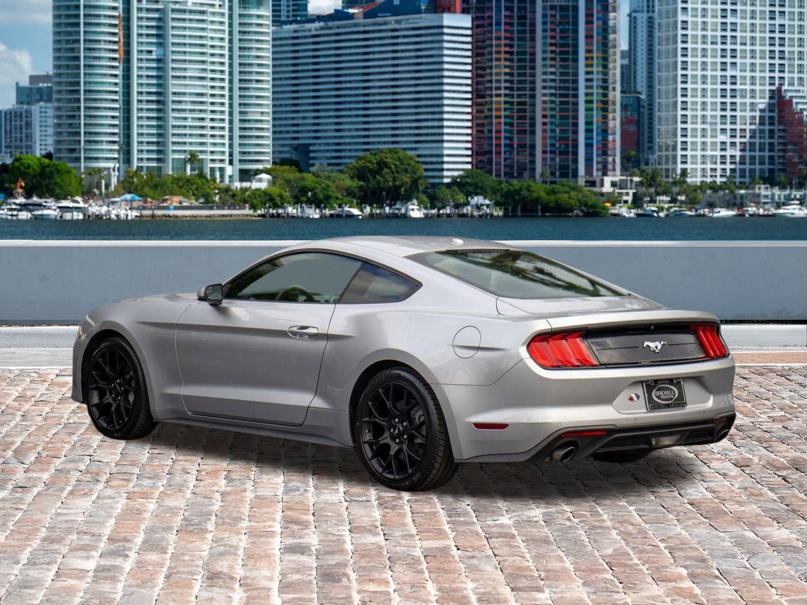 Used 2019 Ford Mustang Premium w/ Ecoboost Performance Package image 12