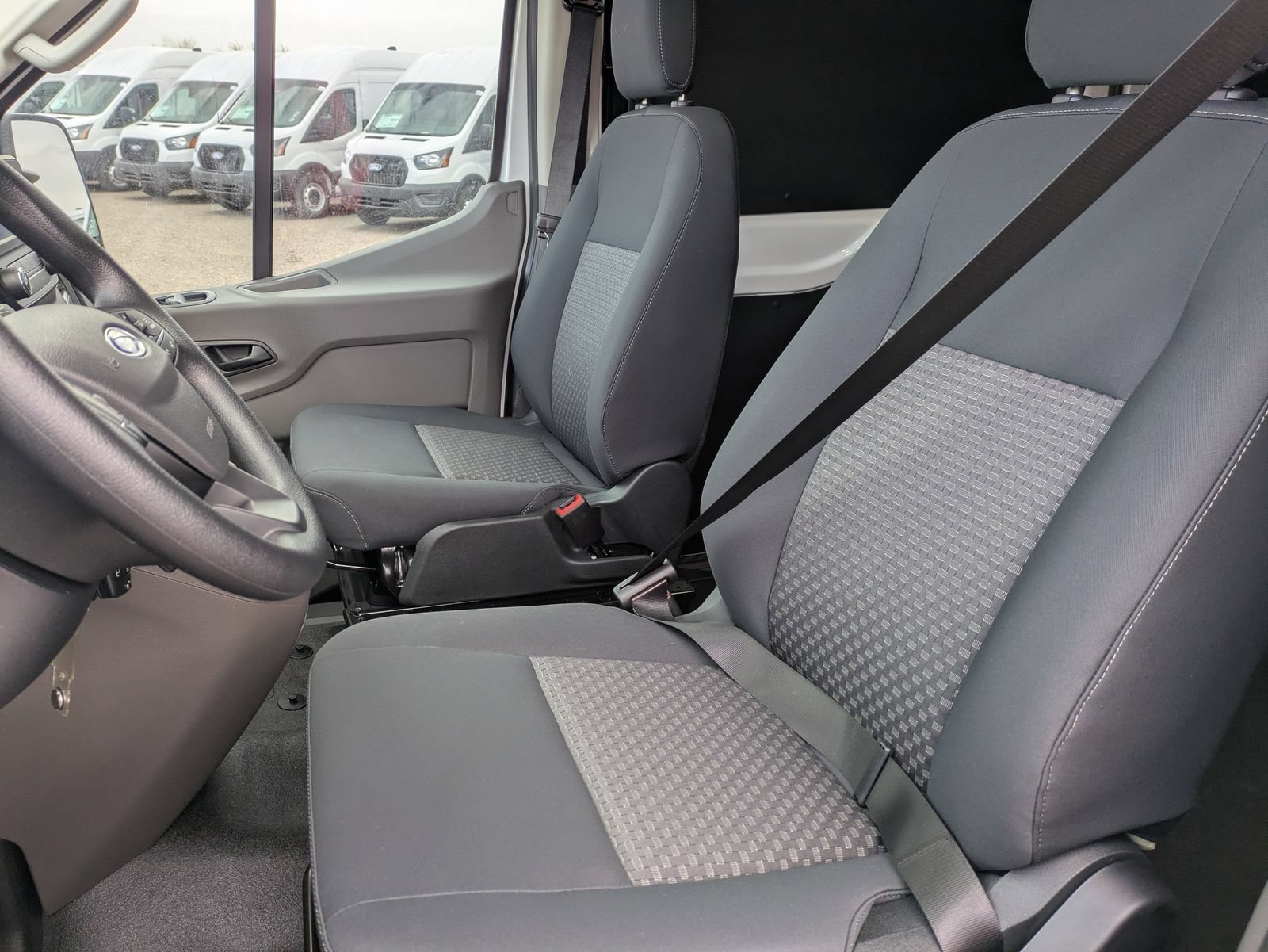 New 2024 Ford Transit 250 148 High Roof Extended w/ Load Area Protection Package RWD image 24