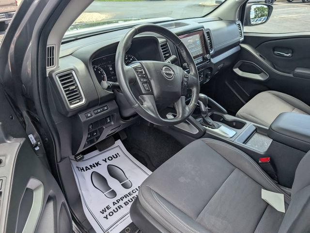 Certified 2022 Nissan Frontier SV w/ Technology Package AWD/4WD image 13
