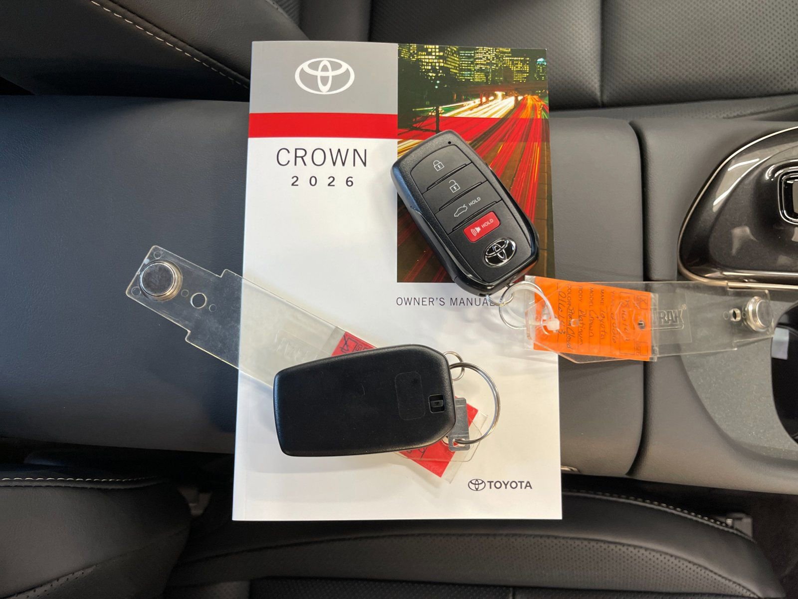 New 2026 Toyota Crown Platinum image 9