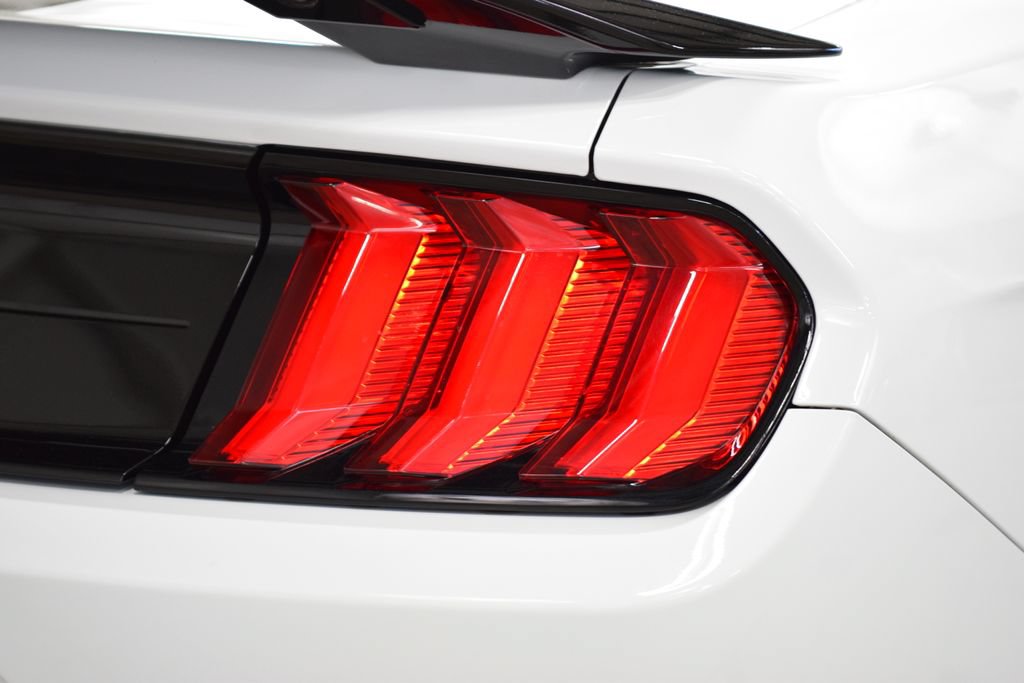 Used 2020 Ford Mustang Shelby GT500 w/ Technology Package RWD image 21