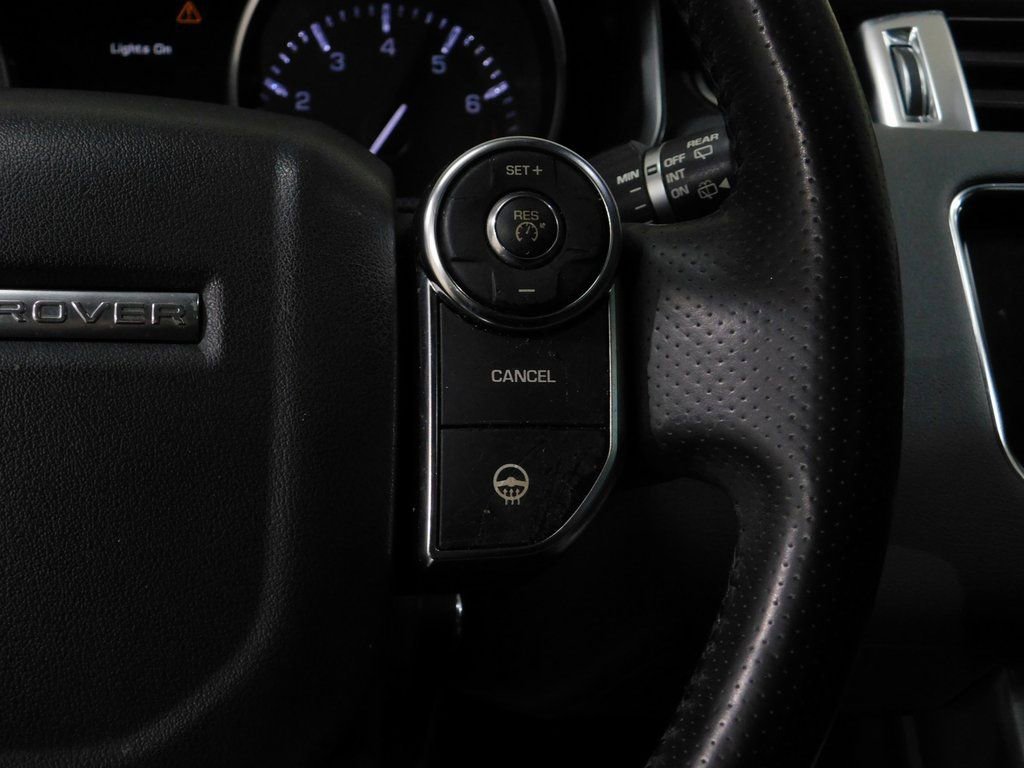 Used 2014 Land Rover Range Rover Sport HSE image 43