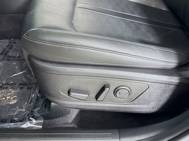 Used 2024 Kia Sorento S image 19