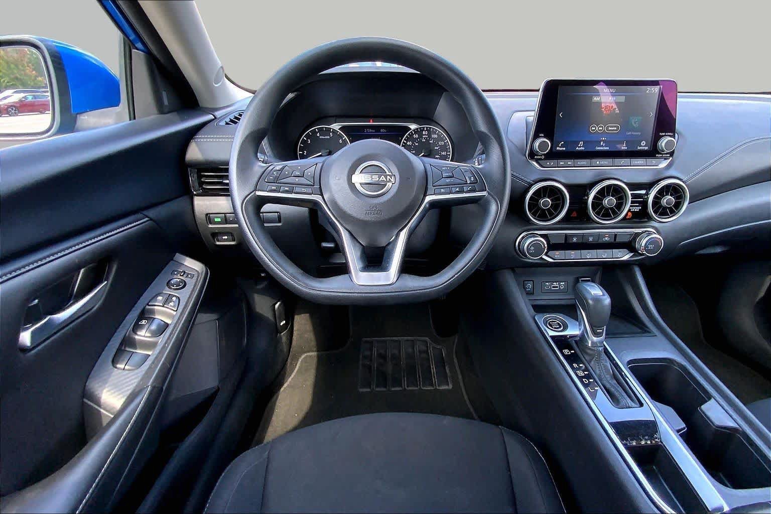 Used 2025 Nissan Sentra SV FWD image 6