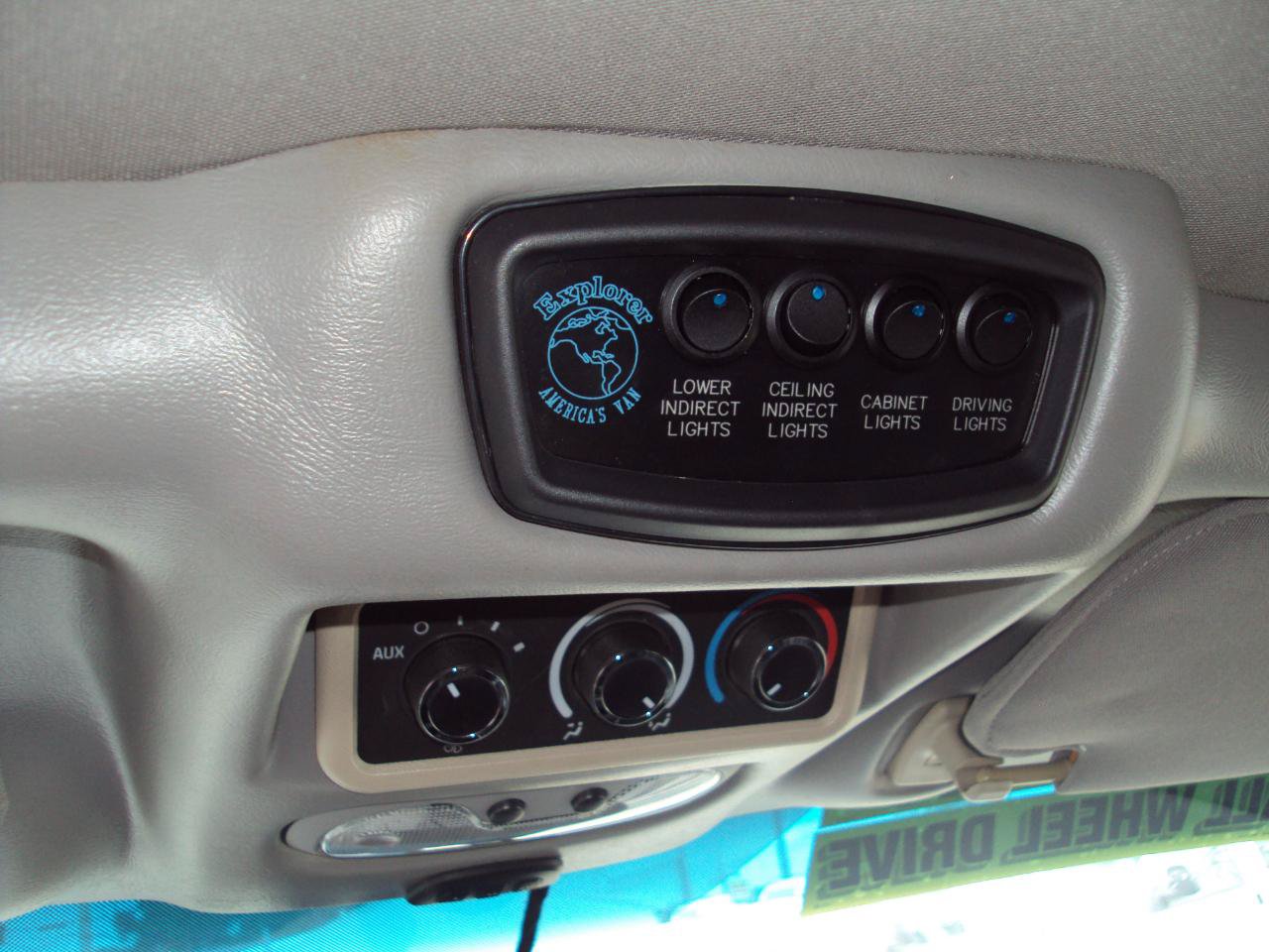 Used 2014 Chevrolet Express 1500 AWD image 34