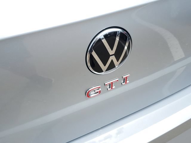 New 2026 Volkswagen GTI SE FWD image 7