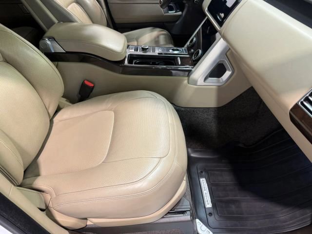 Used 2020 Land Rover Range Rover HSE AWD/4WD image 27