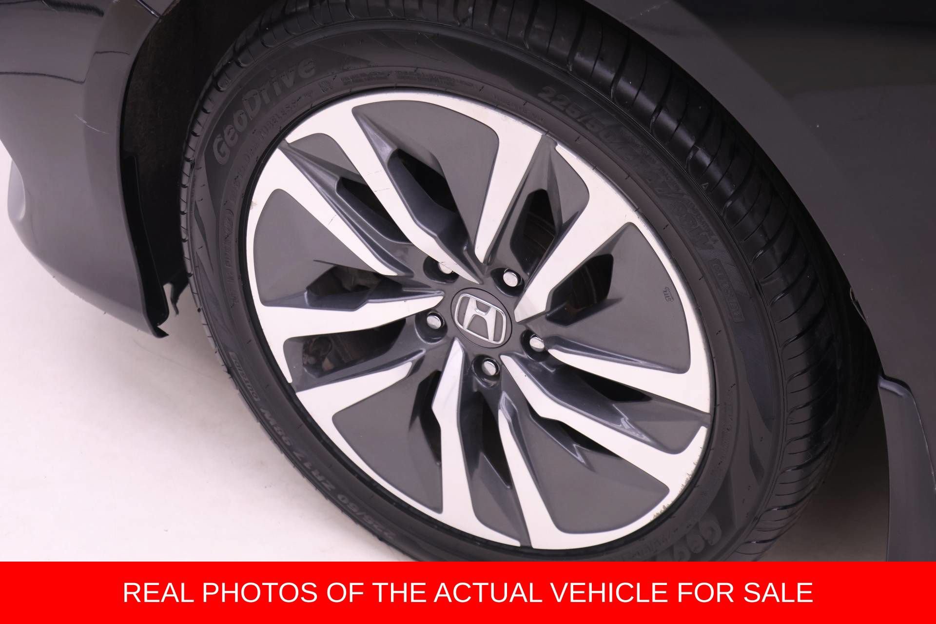 Used 2020 Honda Accord Hybrid image 17
