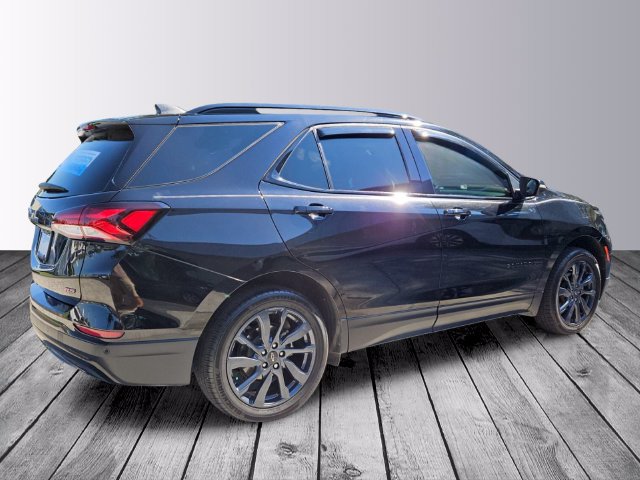Used 2024 Chevrolet Equinox RS w/ RS Leather Package FWD image 5