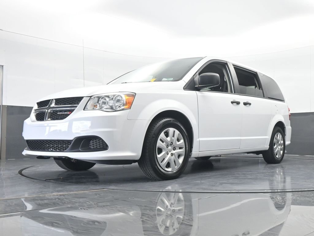 Used 2020 Dodge Grand Caravan SE image 45