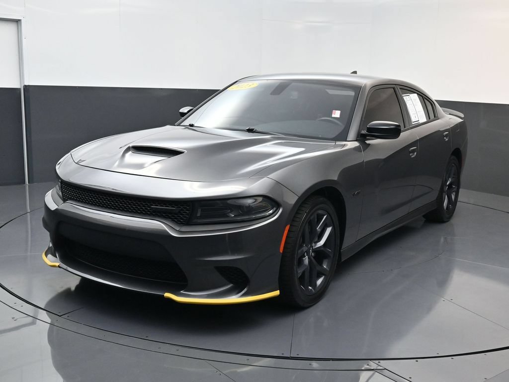 Used 2023 Dodge Charger R/T w/ Blacktop Package RWD image 1