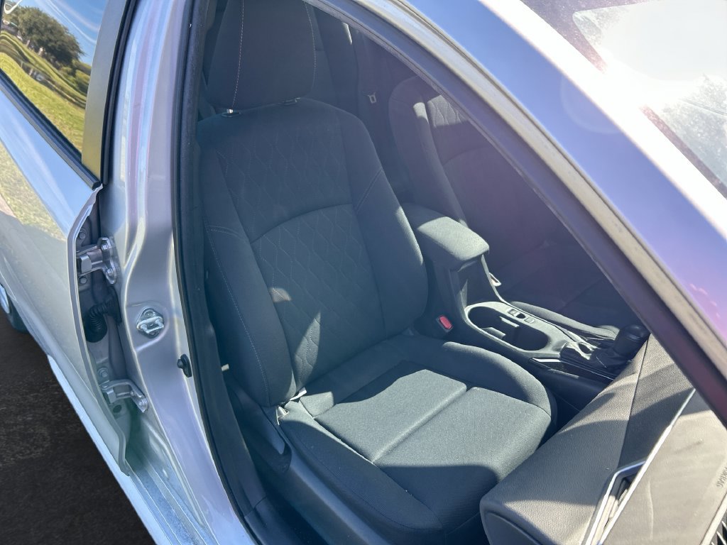 Used 2024 Toyota Corolla LE FWD image 30