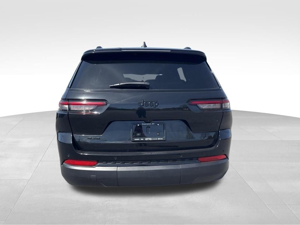 Used 2023 Jeep Grand Cherokee L Laredo AWD/4WD image 6