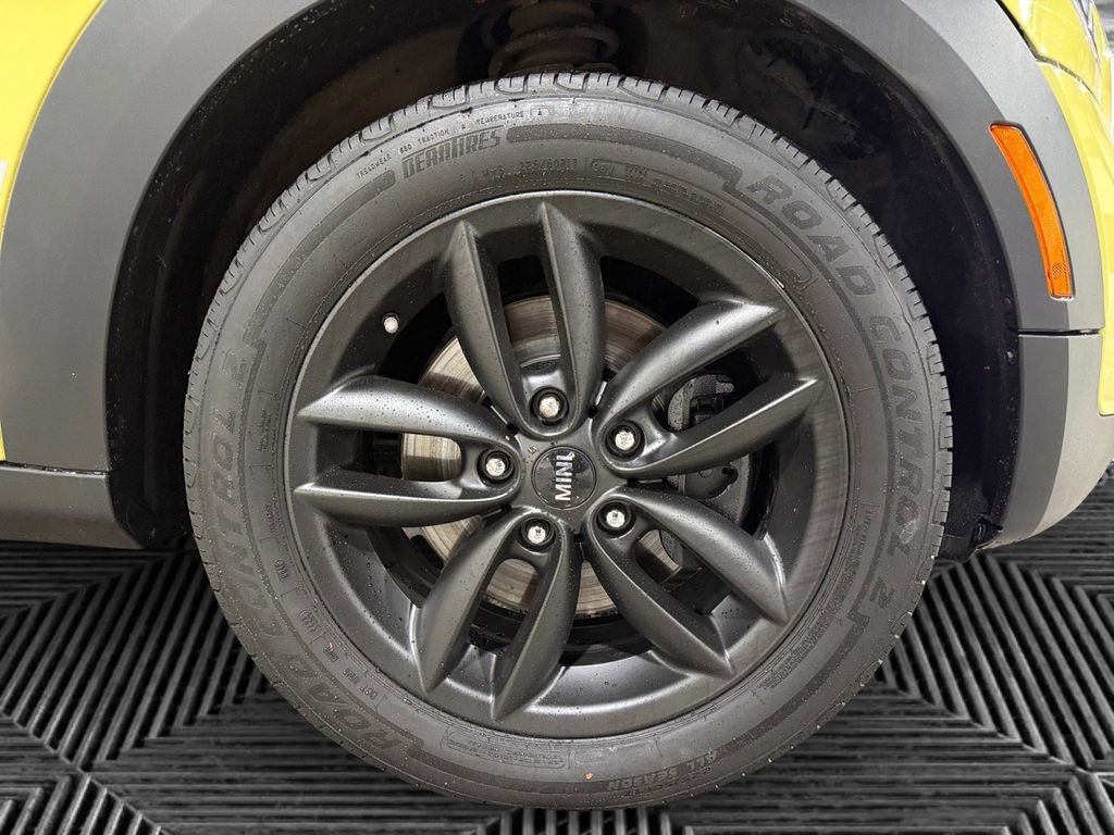 Used 2012 MINI Cooper Countryman S image 11