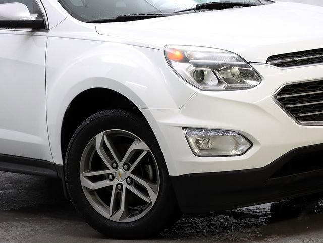 Used 2016 Chevrolet Equinox LTZ w/ Enhanced Convenience Package image 3