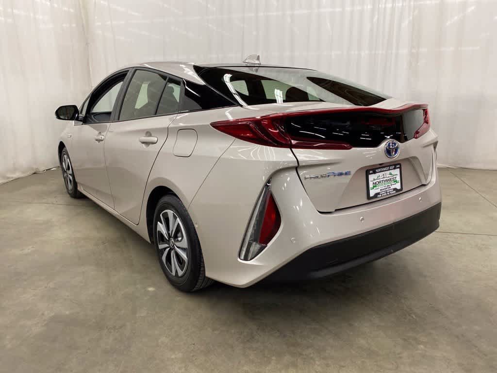 Used 2019 Toyota Prius Prime Advanced FWD image 4
