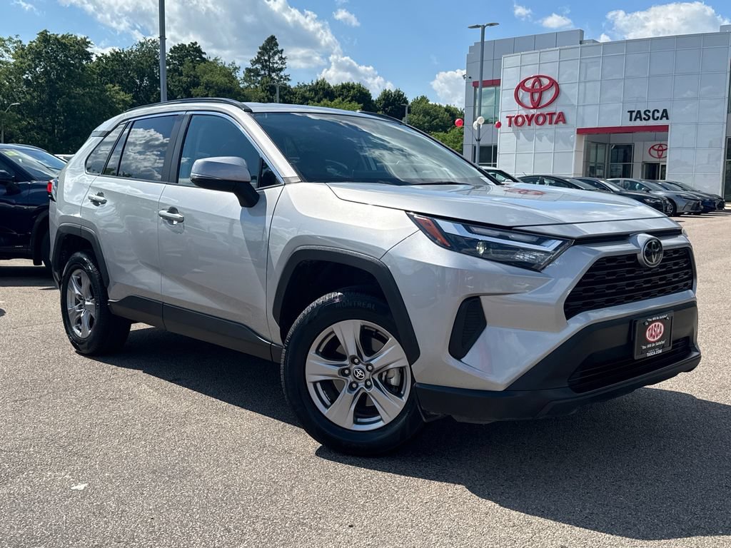 Used 2025 Toyota RAV4 XLE