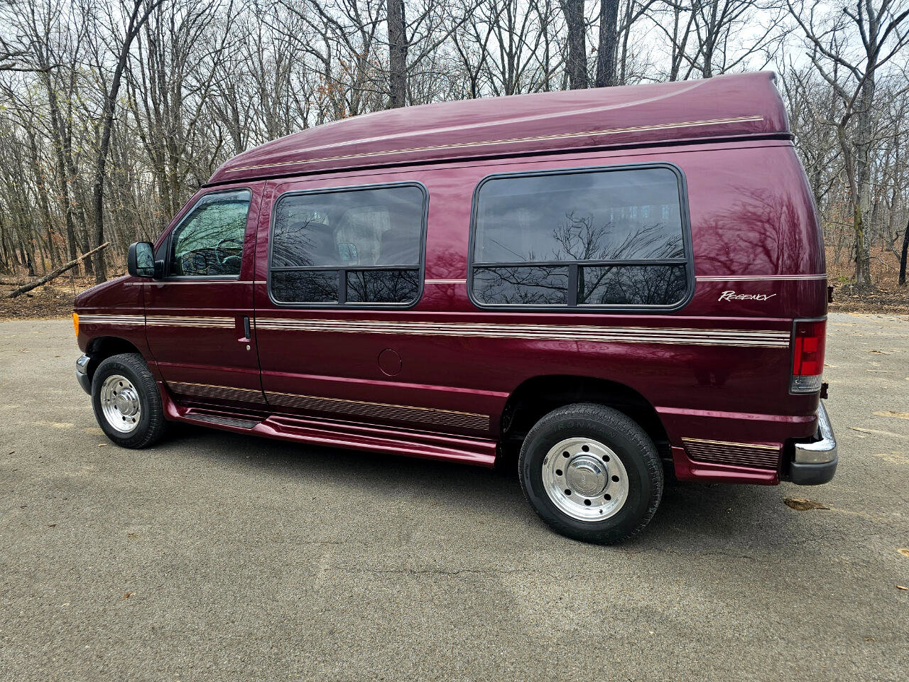 Used 2004 Ford E-250 and Econoline 250 image 9