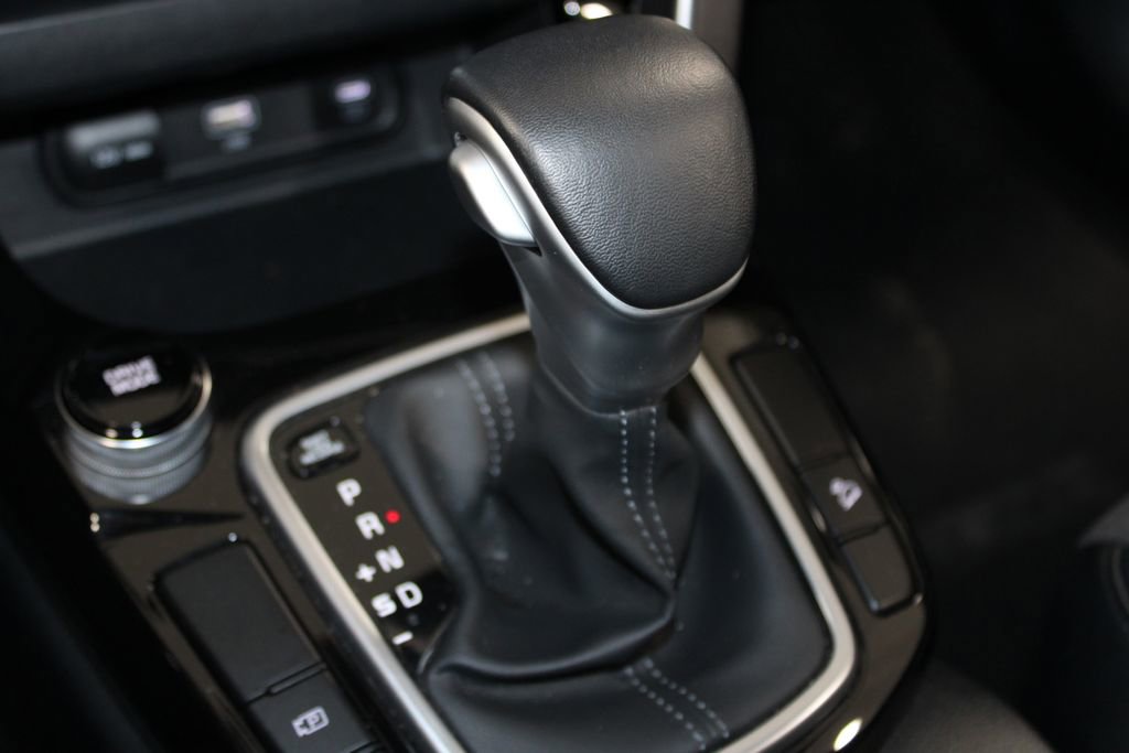 Used 2025 Kia Seltos S image 32