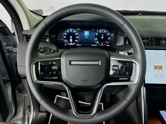 Used 2024 Land Rover Discovery Sport S image 12