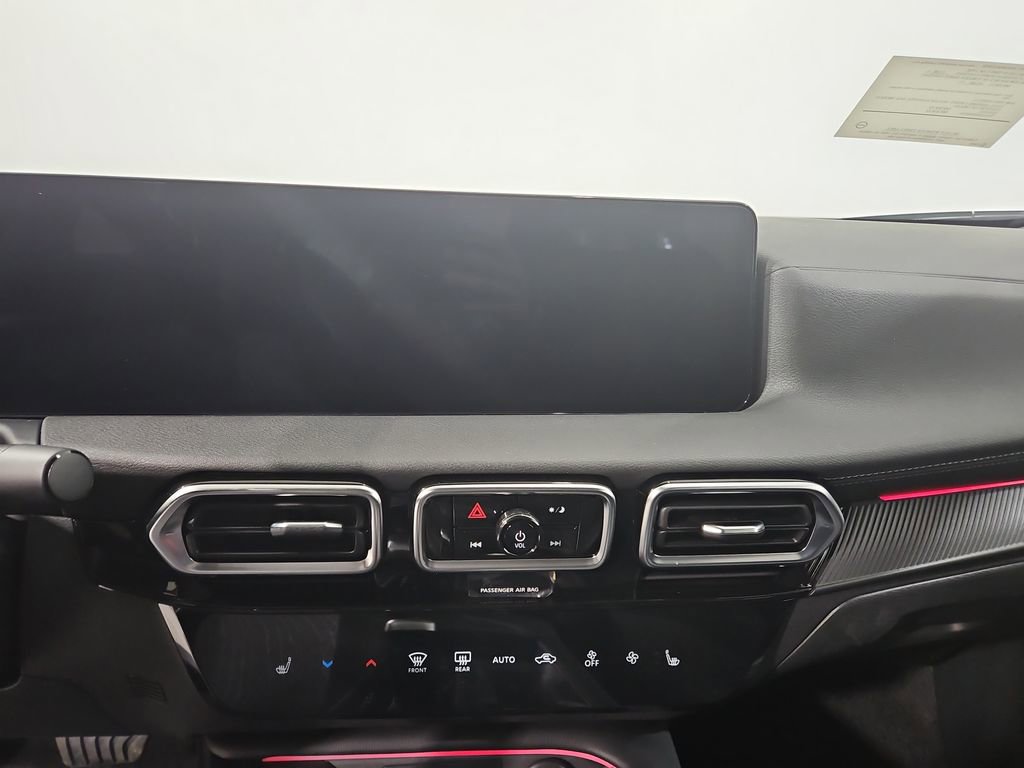 New 2026 Nissan Sentra SV image 18