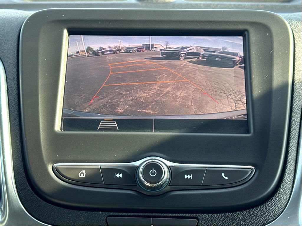Used 2024 Chevrolet Equinox LT FWD image 20