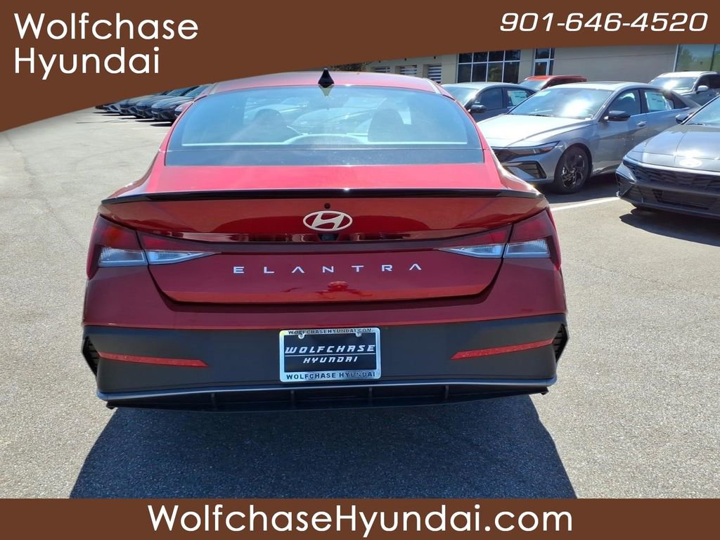 New 2026 Hyundai Elantra Sport w/ Cargo Package FWD image 4