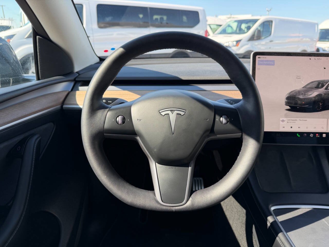 Used 2023 Tesla Model Y Performance AWD/4WD image 23