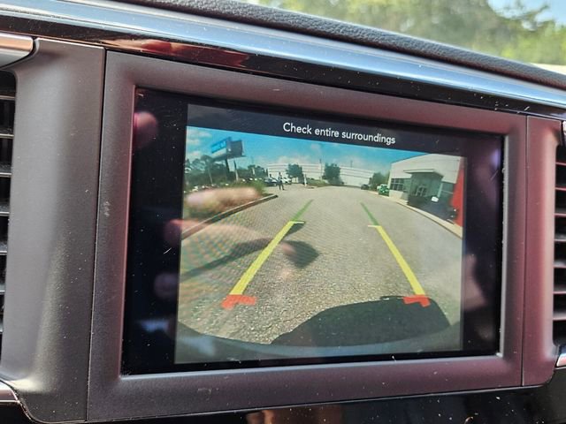 Used 2020 Chrysler Pacifica Touring-L image 27