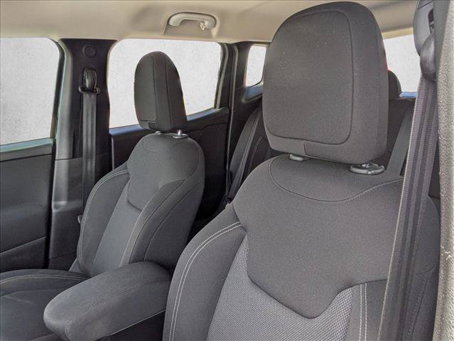 Used 2021 Jeep Renegade Sport FWD image 10