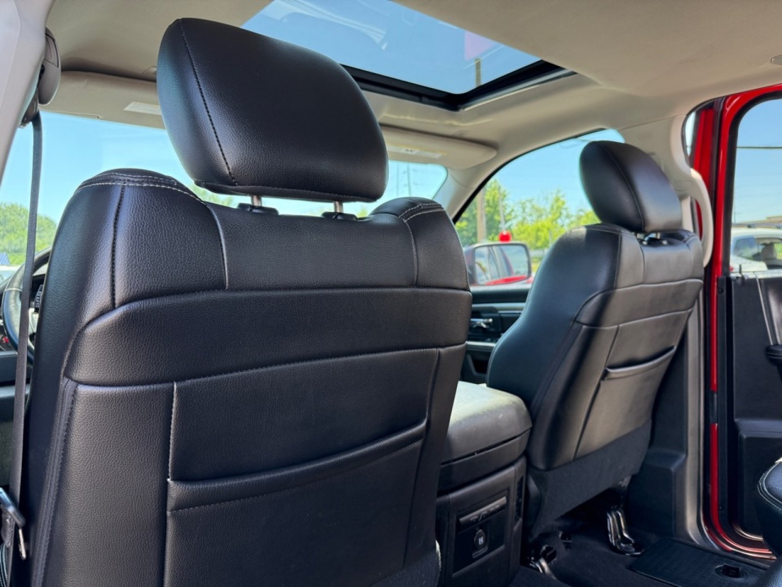 Used 2017 RAM 1500 Sport w/ Sport Premium Group AWD/4WD image 33