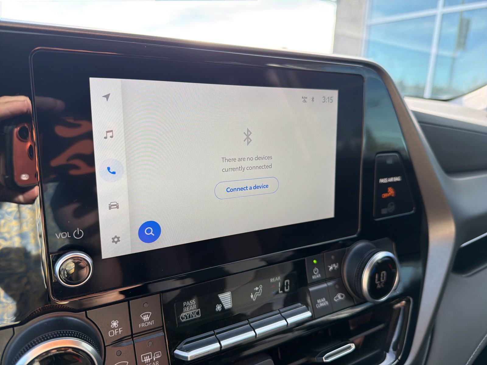 Used 2024 Toyota Highlander LE image 55