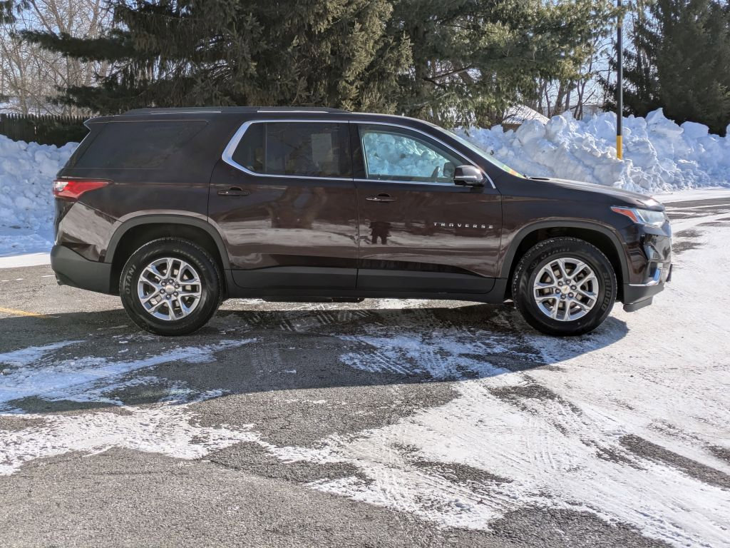 Used 2019 Chevrolet Traverse LT image 8