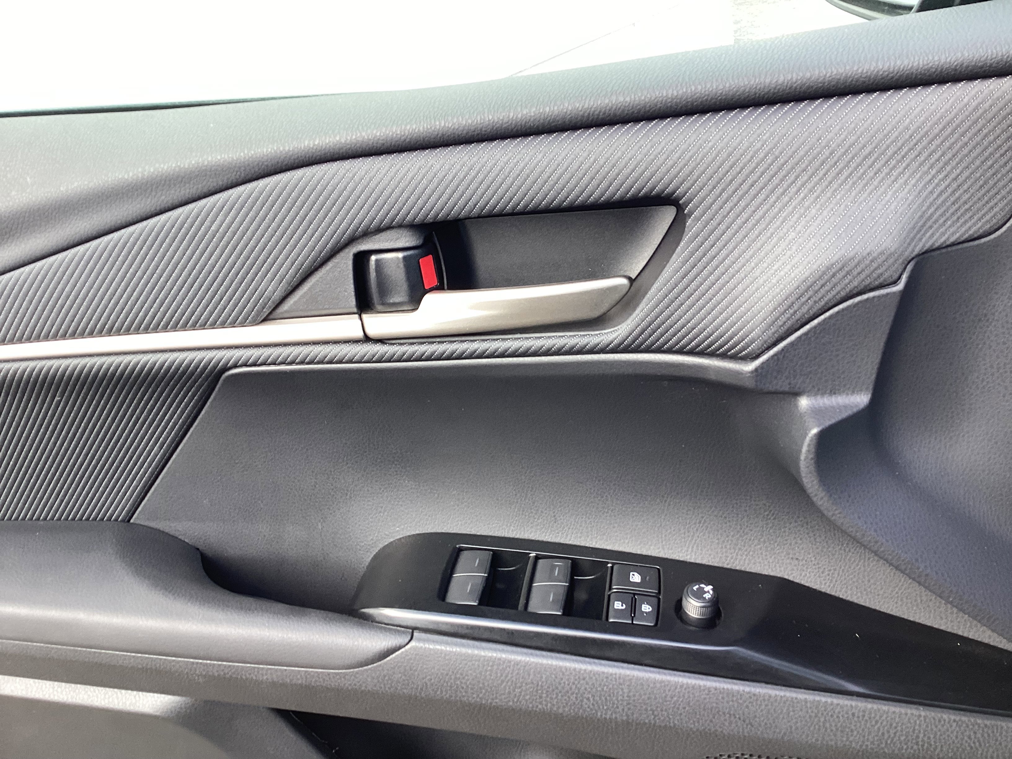 Certified 2025 Toyota Camry SE image 23